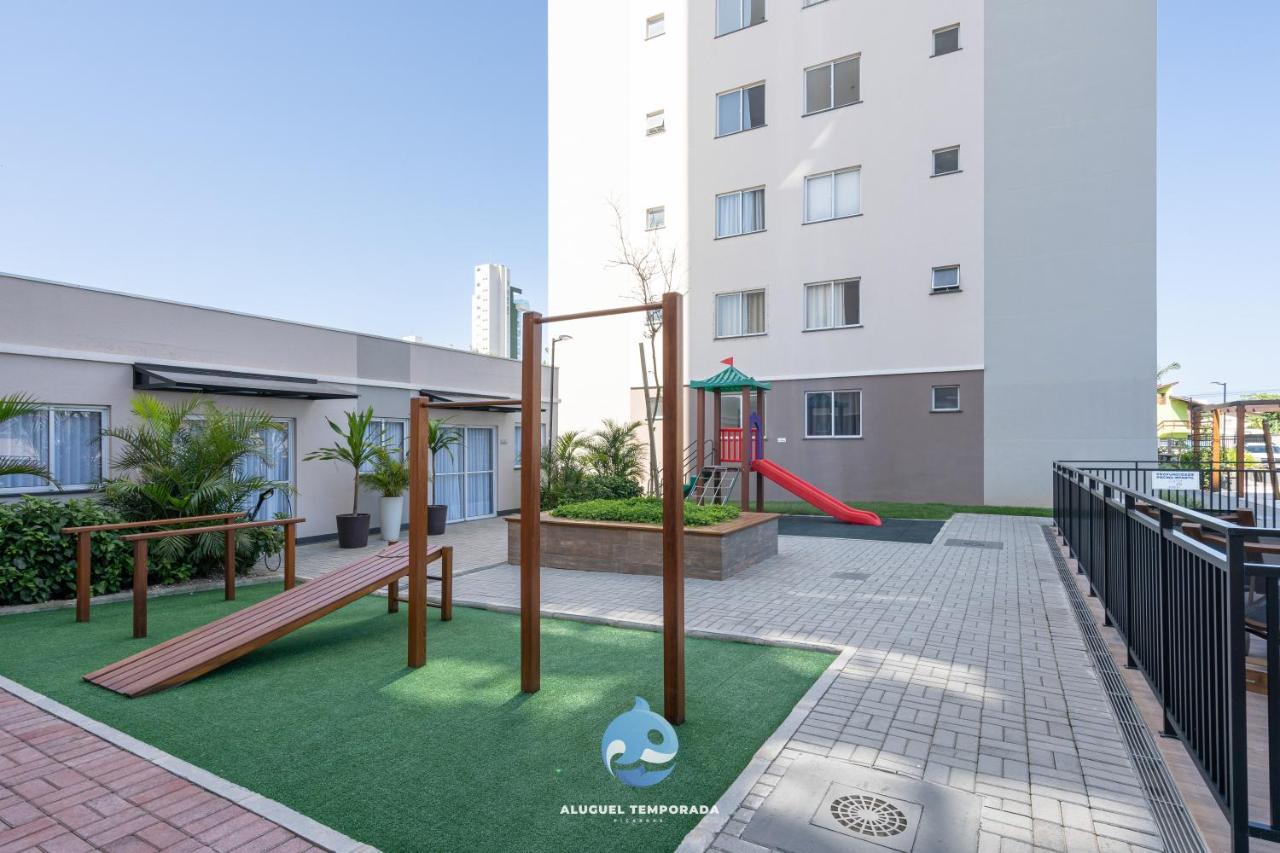 Apartamentos Completos A 15Min Beto Carreiro Com Wi-Fi Churrasqueira Em Condominio Com Piscina Portaria 24H Ideal Para Familia Piçarras Exterior foto