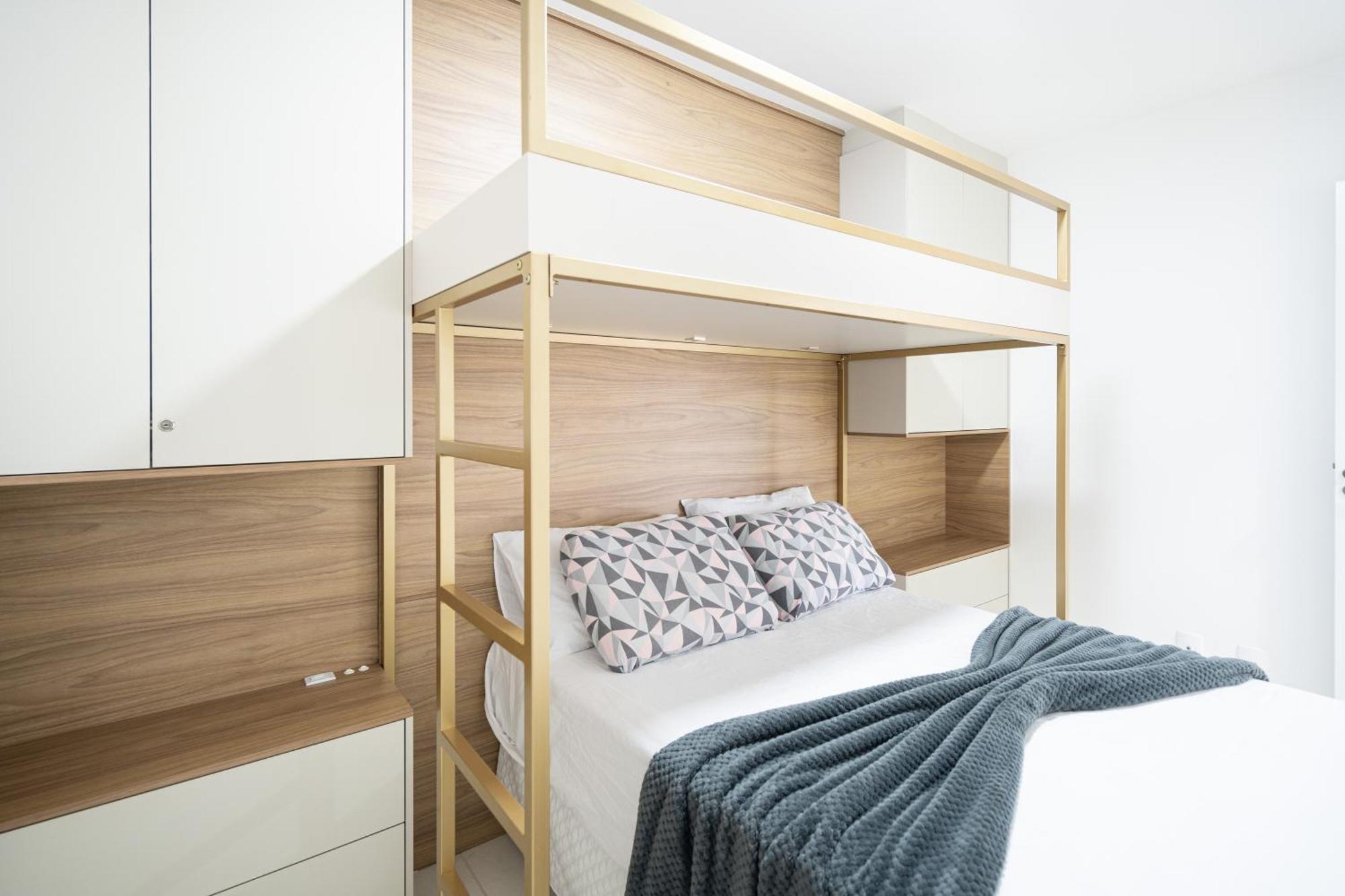 Apartamentos Completos A 15Min Beto Carreiro Com Wi-Fi Churrasqueira Em Condominio Com Piscina Portaria 24H Ideal Para Familia Piçarras Quarto foto